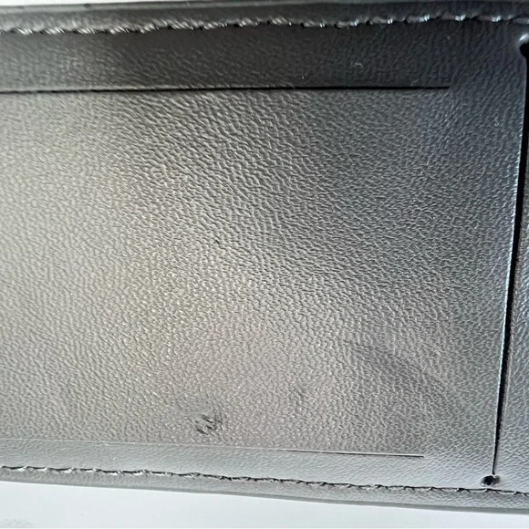 Gray & Gold Versace Luggage Tag Never Used - Picture 6 of 12